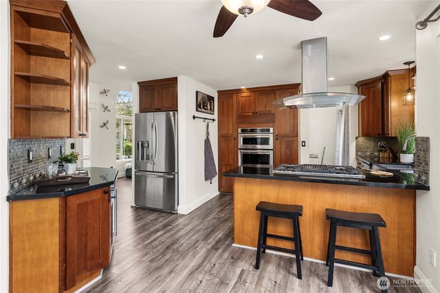 21520 SE 280th Street, Maple Valley, WA 98038