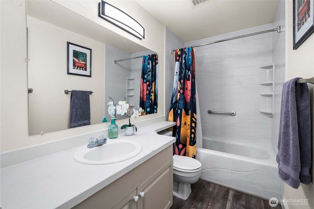 21520 SE 280th Street, Maple Valley, WA 98038