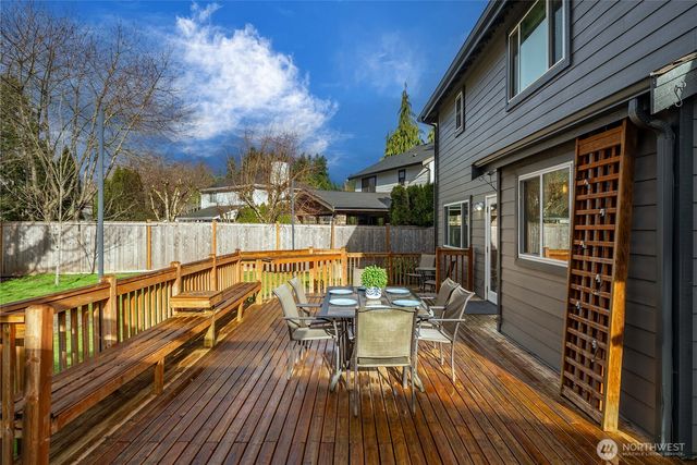 21520 SE 280th Street, Maple Valley, WA 98038