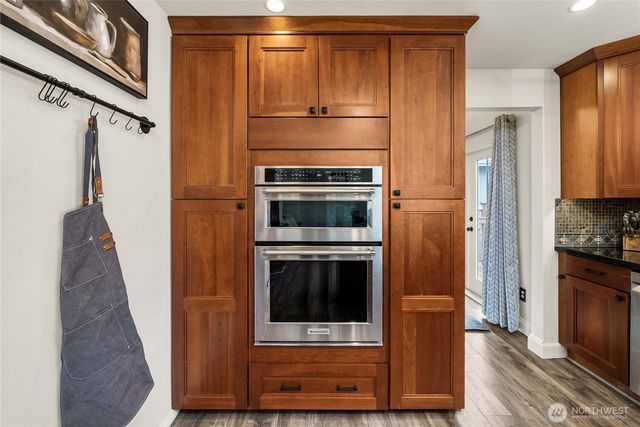 21520 SE 280th Street, Maple Valley, WA 98038