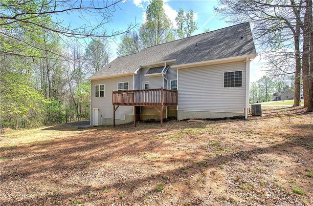 10 Carriage Lane NW, Cartersville, GA 30120