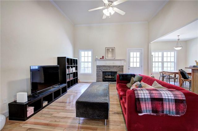 10 Carriage Lane NW, Cartersville, GA 30120
