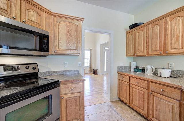 10 Carriage Lane NW, Cartersville, GA 30120