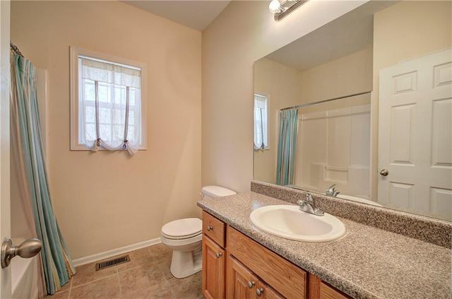 10 Carriage Lane NW, Cartersville, GA 30120