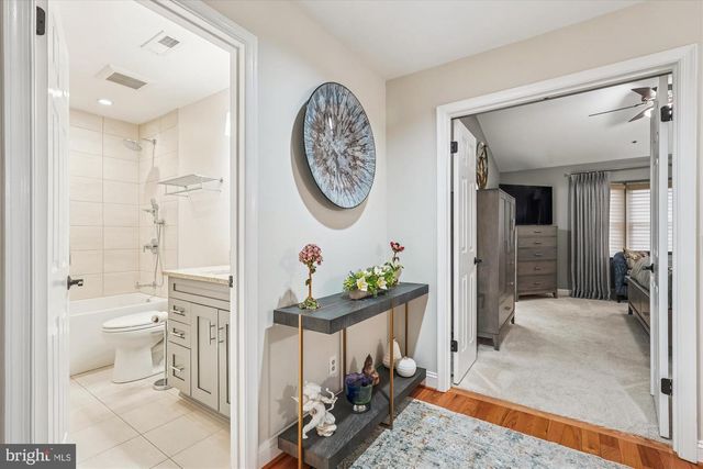 28 STERLING CT, Rockville, MD 20850