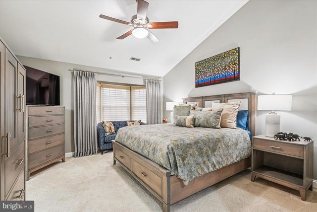 28 STERLING CT, Rockville, MD 20850