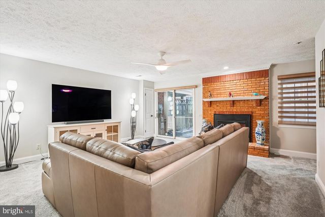 28 STERLING CT, Rockville, MD 20850