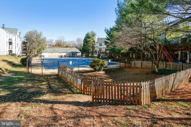 28 STERLING CT, Rockville, MD 20850