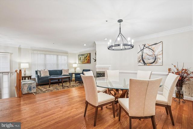 28 STERLING CT, Rockville, MD 20850