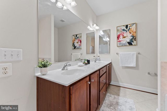 5846 DONOVAN LN, Ellicott City, MD 21043