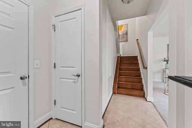 5846 DONOVAN LN, Ellicott City, MD 21043