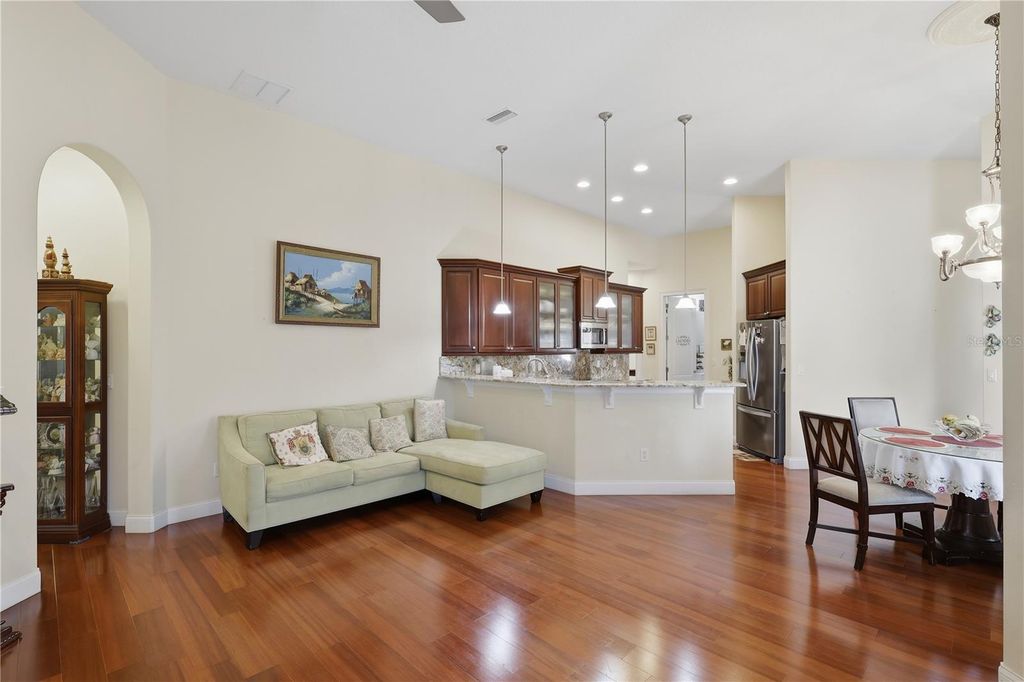 Image 11 of property listing at 15 FLEMING COURT, Palm Coast, FL 32137
