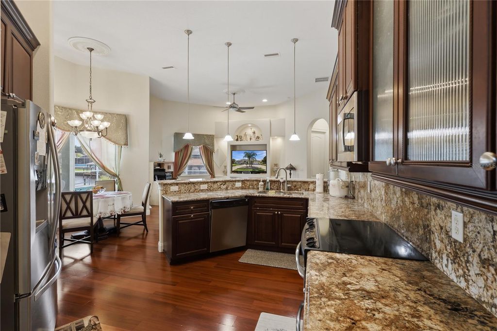 Image 15 of property listing at 15 FLEMING COURT, Palm Coast, FL 32137