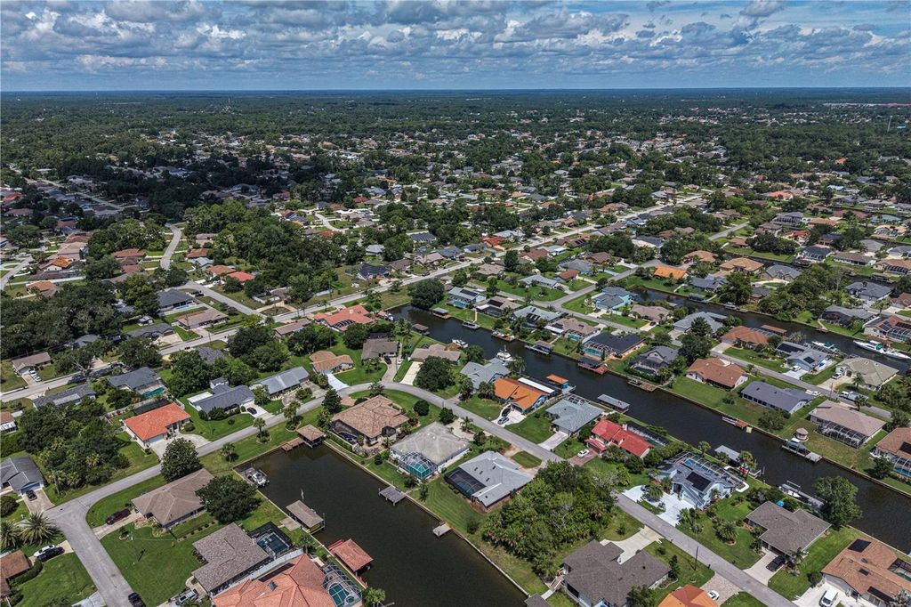 Image 49 of property listing at 15 FLEMING COURT, Palm Coast, FL 32137
