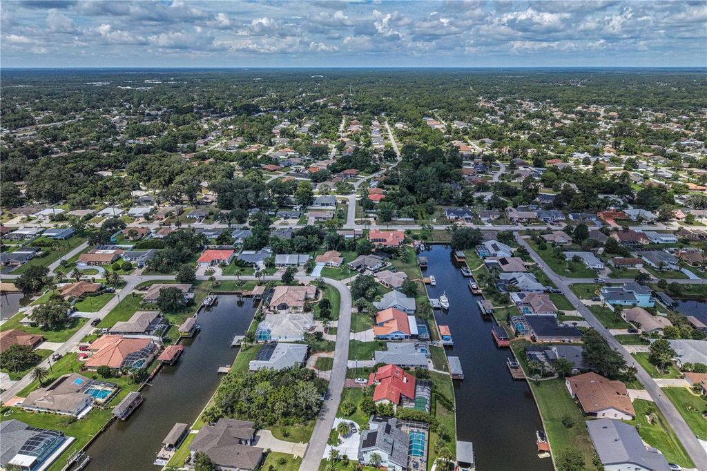 Image 50 of property listing at 15 FLEMING COURT, Palm Coast, FL 32137