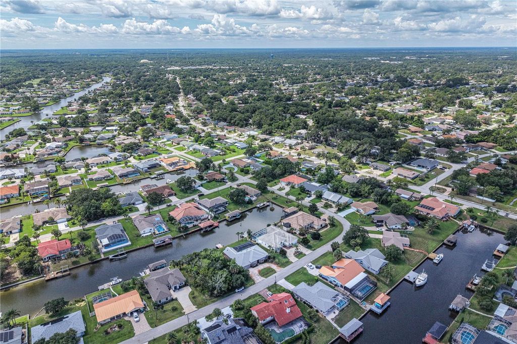 Image 51 of property listing at 15 FLEMING COURT, Palm Coast, FL 32137