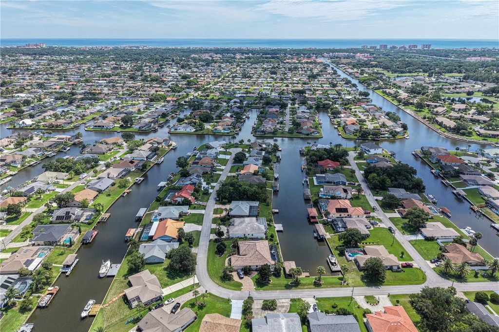 Image 54 of property listing at 15 FLEMING COURT, Palm Coast, FL 32137