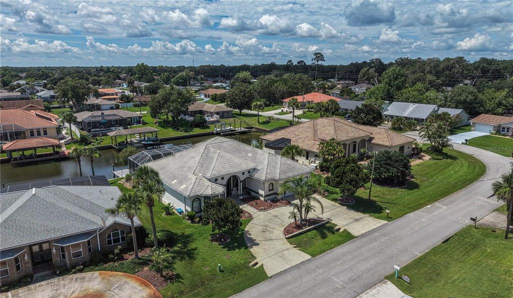 Image 56 of property listing at 15 FLEMING COURT, Palm Coast, FL 32137