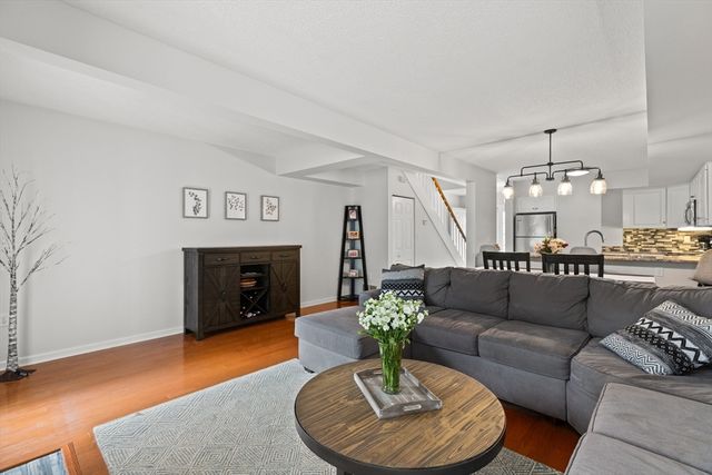 29 Merganser Way 29, Walpole, MA 02081