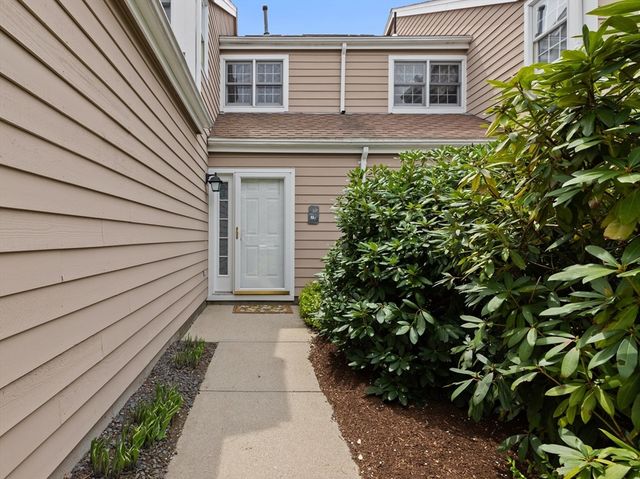 29 Merganser Way 29, Walpole, MA 02081