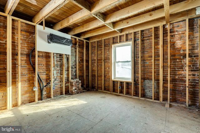 265 BUCK RUN RD, Coatesville, PA 19320