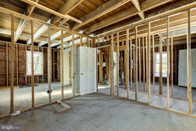 265 BUCK RUN RD, Coatesville, PA 19320