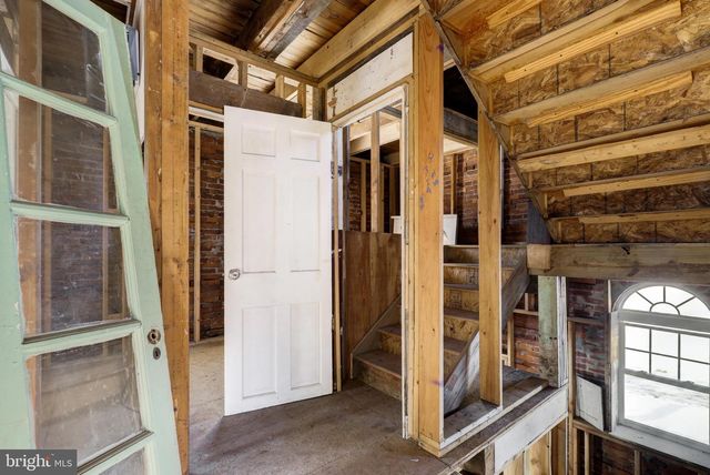 265 BUCK RUN RD, Coatesville, PA 19320