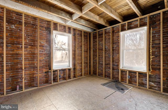 265 BUCK RUN RD, Coatesville, PA 19320