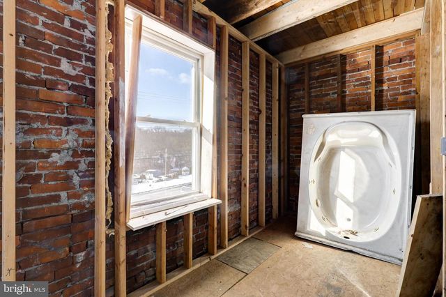 265 BUCK RUN RD, Coatesville, PA 19320