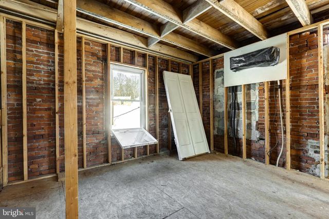 265 BUCK RUN RD, Coatesville, PA 19320