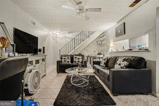 1345 Old Coach Road SW 15, Marietta, GA 30008