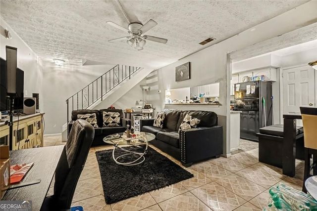 1345 Old Coach Road SW 15, Marietta, GA 30008