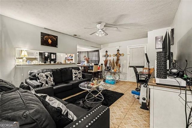 1345 Old Coach Road SW 15, Marietta, GA 30008