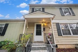 1345 Old Coach Road SW 15, Marietta, GA 30008