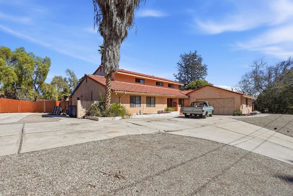 5747 Pray St, Bonita, CA 91902 — exterior