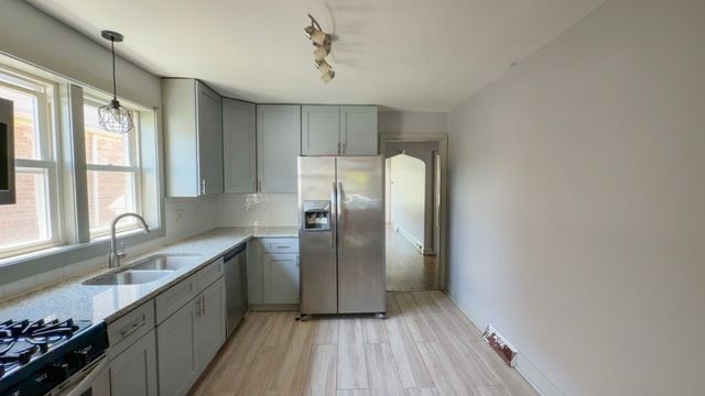 10939 S Normal Avenue, Chicago, IL 60628