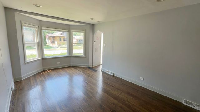 10939 S Normal Avenue, Chicago, IL 60628