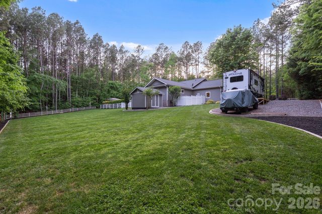 110 Apache Road, Troutman, NC 28166