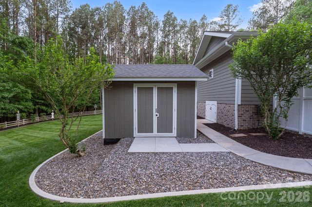 110 Apache Road, Troutman, NC 28166