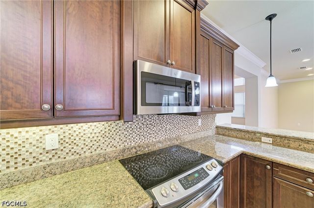 3701 Pleasant Springs DR, Naples, FL 34119