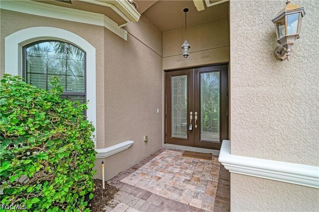 3701 Pleasant Springs DR, Naples, FL 34119