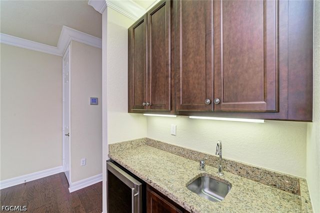 3701 Pleasant Springs DR, Naples, FL 34119