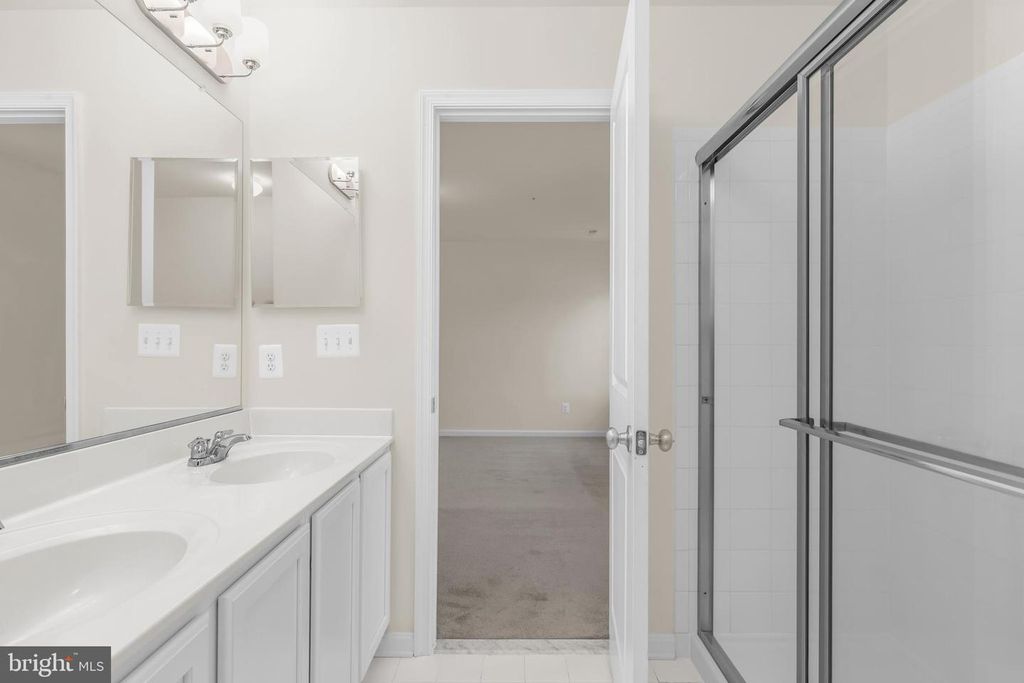 Image 18 of property listing at 319 APPLEBY SCHOOL RD, Cambridge, MD 21613