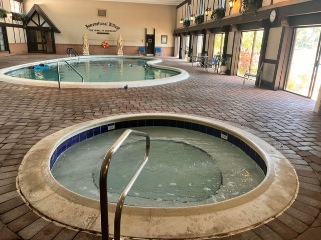 3720 Inverrary Drive 3y, Lauderhill, FL 33319