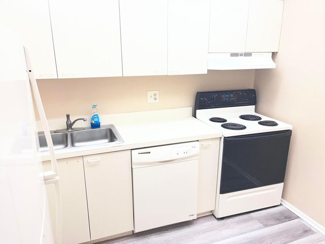 3720 Inverrary Drive 3y, Lauderhill, FL 33319