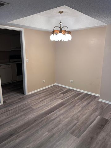 3720 Inverrary Drive 3y, Lauderhill, FL 33319