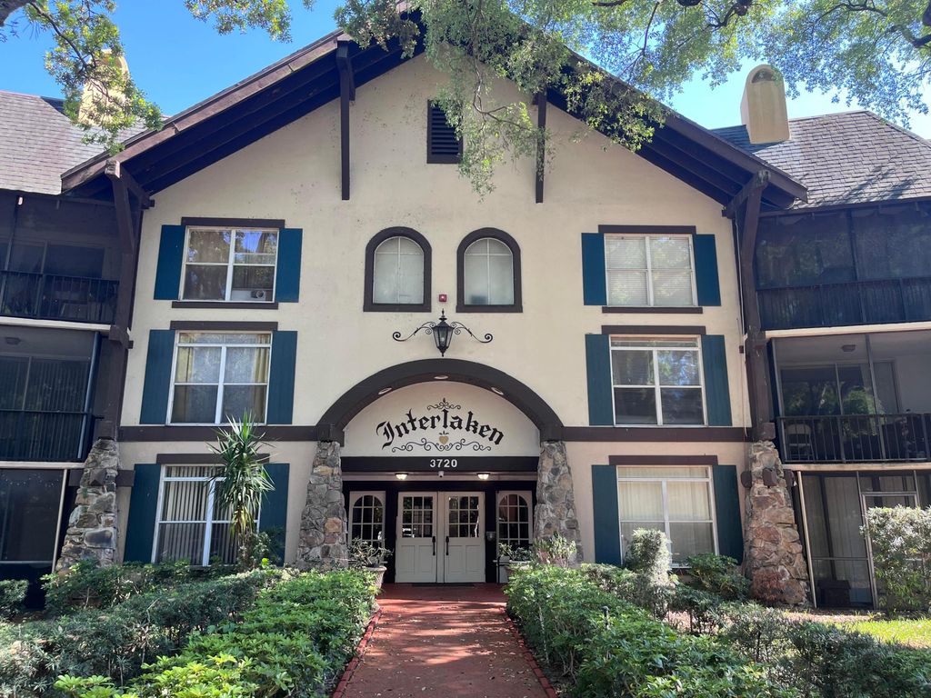 3720 Inverrary Drive 3y, Lauderhill, FL 33319