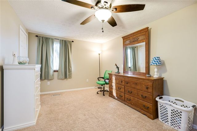 817 Southview Drive, Englewood, OH 45322