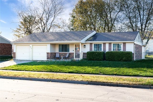 817 Southview Drive, Englewood, OH 45322