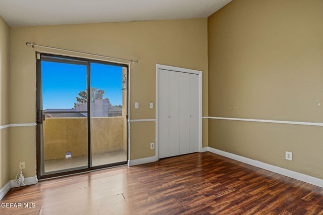504 TWIN OAKS Place, El Paso, TX 79912